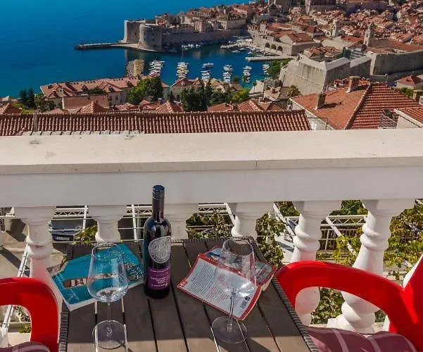 Amazing View Apartments Dijana