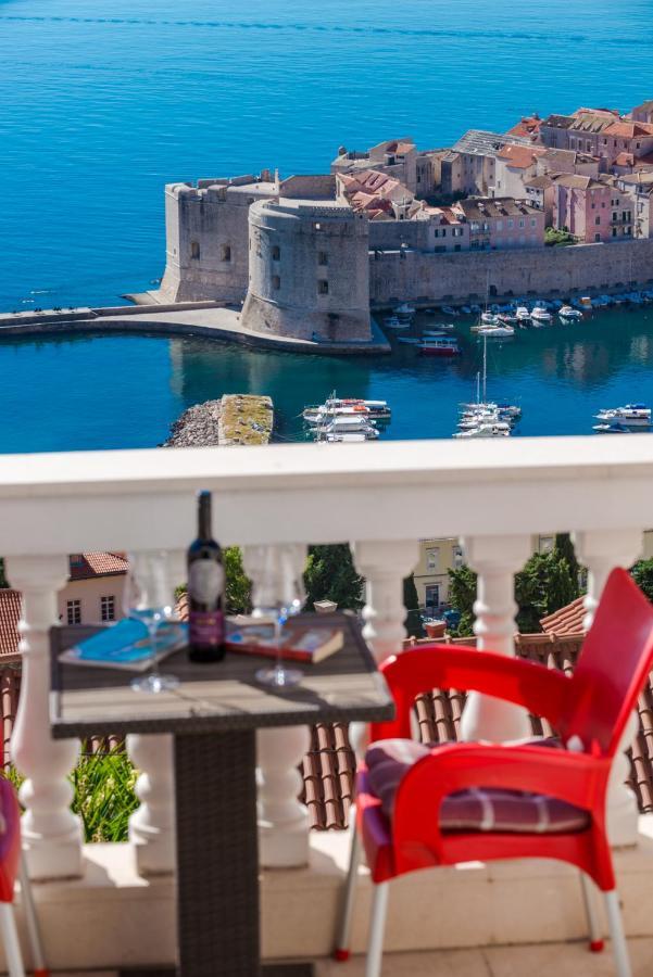 Amazing View Dijana Ragusa